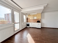 Budapest III. kerület Lakás (panel) 9