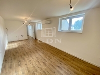 Vác Lakás (téglaépítésű) 0