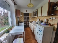 Gencsapáti Családi ház 14