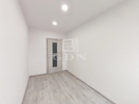 Zalaegerszeg Lakás (csúsztatott zsalu) 41