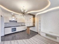 Zalaegerszeg Lakás (csúsztatott zsalu) 10