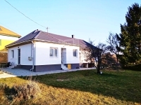 Hévíz Einfamilienhaus - 97.881.030 HUF