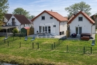 Lipót Családi ház 11