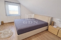 Lipót Családi ház 8