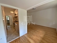 Budapest XIV. kerület Lakás (csúsztatott zsalu) 3