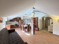 Miete wohnung (ziegel) Székesfehérvár, 109m2