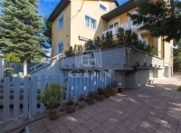 Budapest XVI. kerület Ikerház 25