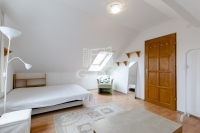 Budapest XVI. kerület Ikerház 20