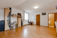 Budapest XVI. kerület Ikerház 23