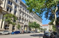 Budapest, V. kerület Üzlethelyiség - 182.330.600 Ft