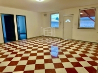 Kiskunlacháza Családi ház 1