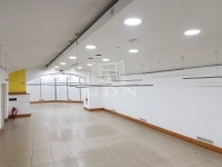 出租 商业用 - 店铺 Budapest VI. 市区, 438m2
