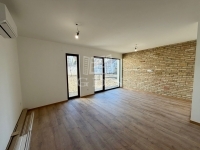 Eladó sorház Vác, 68m2