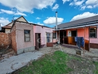 Debrecen 家庭别墅 6