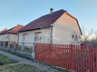 Görbeháza Családi ház 1