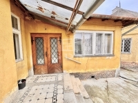 Eladó házrész Budapest XVIII. kerület, 120m2