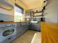 Törökbálint Совмещенный дом 3