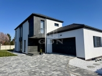 Győr Einfamilienhaus 0