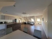 Eladó lakás Baja, 300m2