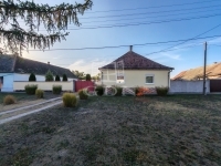 Nagybaracska Family House 10