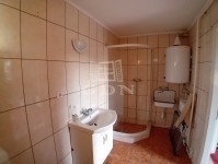 Érsekcsanád Family House 16