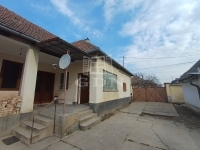 Bátmonostor 家庭别墅 1