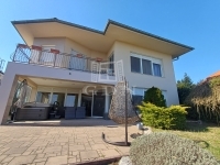 Szekszárd 家庭别墅 2