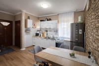 Baja 公寓房（砖头） 1