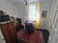 Madaras 家庭别墅 24