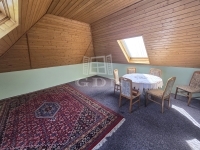 Madaras 家庭别墅 30