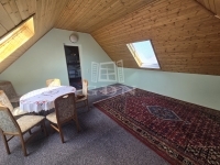 Madaras 家庭别墅 31