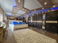 Baja Családi ház 44