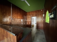 Nagybaracska Üzlethelyiség 3