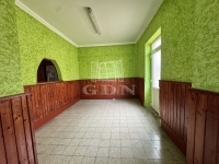 Nagybaracska Üzlethelyiség 2