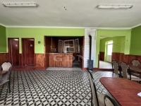 Nagybaracska Üzlethelyiség 1