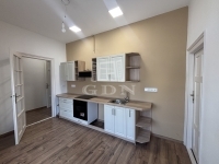 Eladó lakás (téglaépítésű) Baja, 70m2