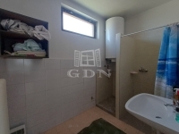 Bátmonostor 家庭别墅 6