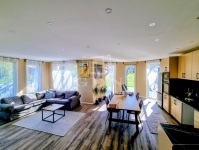 Mogyoród Family House 0