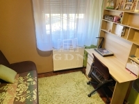 Pécel 双面别墅 8