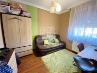 Pécel 双面别墅 7