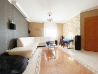 Pécel 双面别墅 3