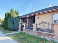 出卖 双面别墅 Pécel, 91m2