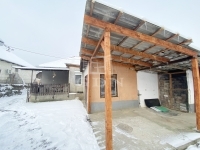 Valkó Family House 10