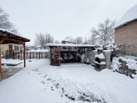 Valkó Family House 11