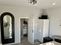 Budapest IX. kerület 公寓房（百叶窗） 6