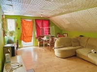 Szentlőrinckáta Family House 7