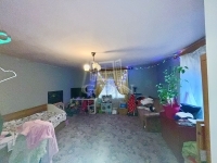 Szentlőrinckáta Family House 12