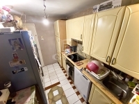 Szentlőrinckáta Family House 14