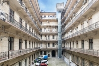 Budapest VI. kerület Lakás (téglaépítésű) 14