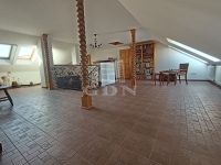 Gödöllő Family House 26